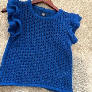 GAP knitted sweater top